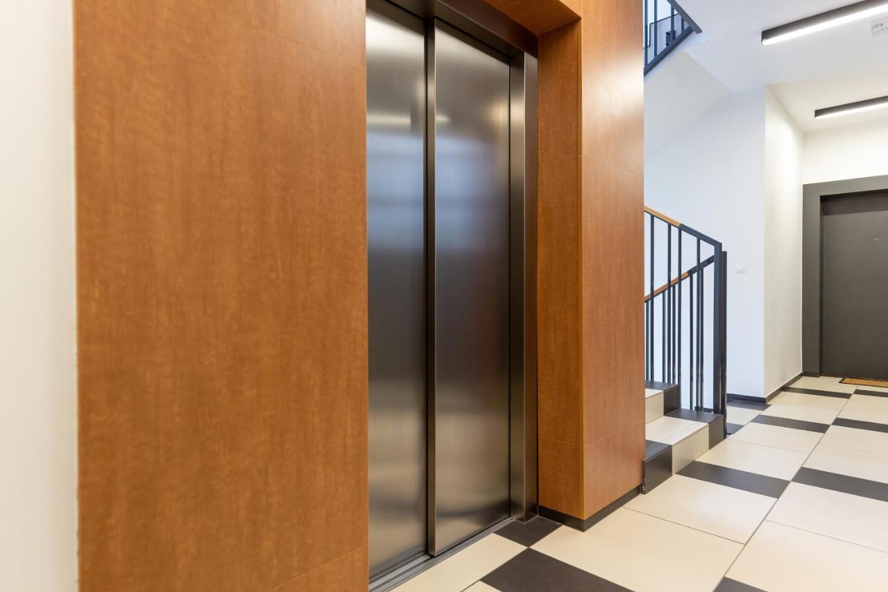 Espace Wilanow Apartments By Noclegi Renters Варшава Экстерьер фото